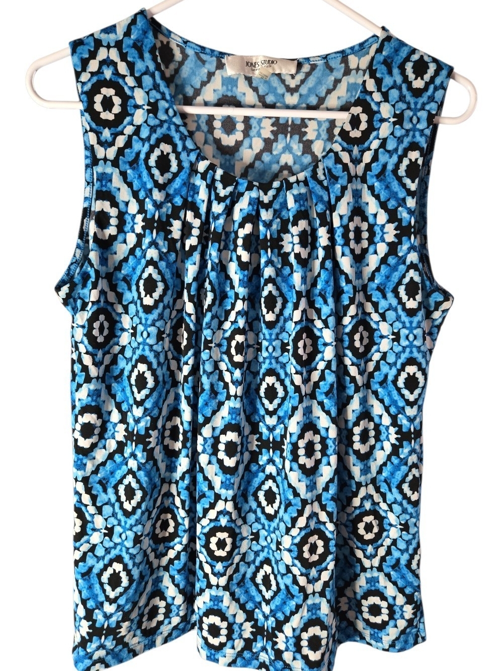 Jones Studio Blue Black White Geometric Sleeveless Top
